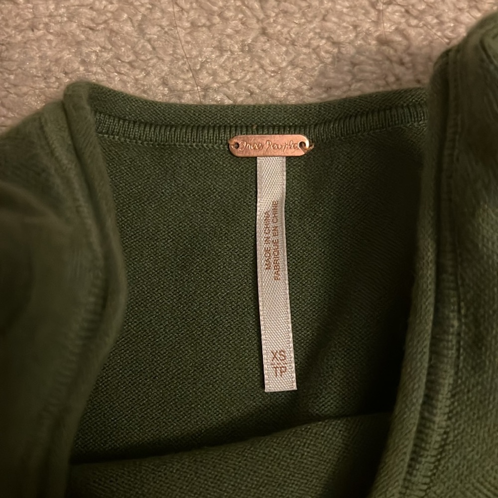 Free People ribbed olive green sweater material high neck bodysuit Size … - Picture 2 of 5